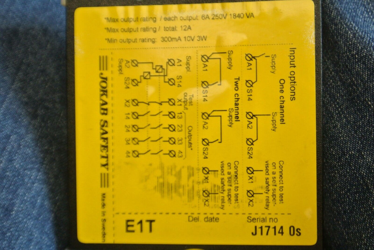 JOKAB E1T / EXPANSION RELAY / MAX OUTPUT 6A, 250V, 1840VA / MIN 300mA, 10V, 3W