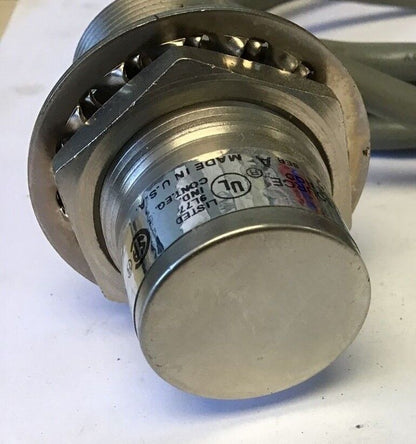 ALLEN BRADLEY 871TM-DH15NP30-A2 INDUCTIVE PROXIMITY SENSOR SER.A 30VDC 200MA
