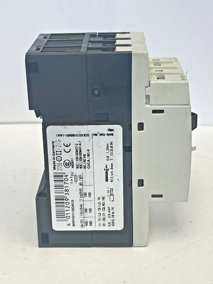 SIEMENS - 3RV1011-0DA15 & 3RV1901-1E-CIRCUIT BREAKER W/ SWITCH TRANSVERSE