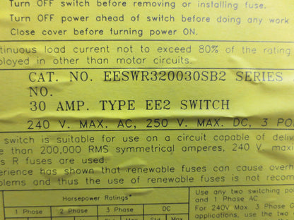 CUTLER-HAMMER EESWR320030SB2 30A 240VAC 250VDC 3-POLE FUSIBLE PANEL SWITCH