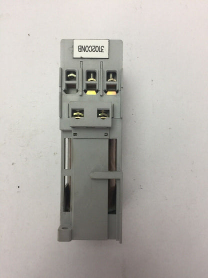 ALLEN BRADLEY 100-C30Z*00 SER B CONTACTOR 600VAC 45AMP 3PH 25 HP COIL 24VDC