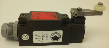 EUCHNER SAFETY SWITCH NZ2HB-3131 , AC-15 4A 50V, DC-13 4A 24V