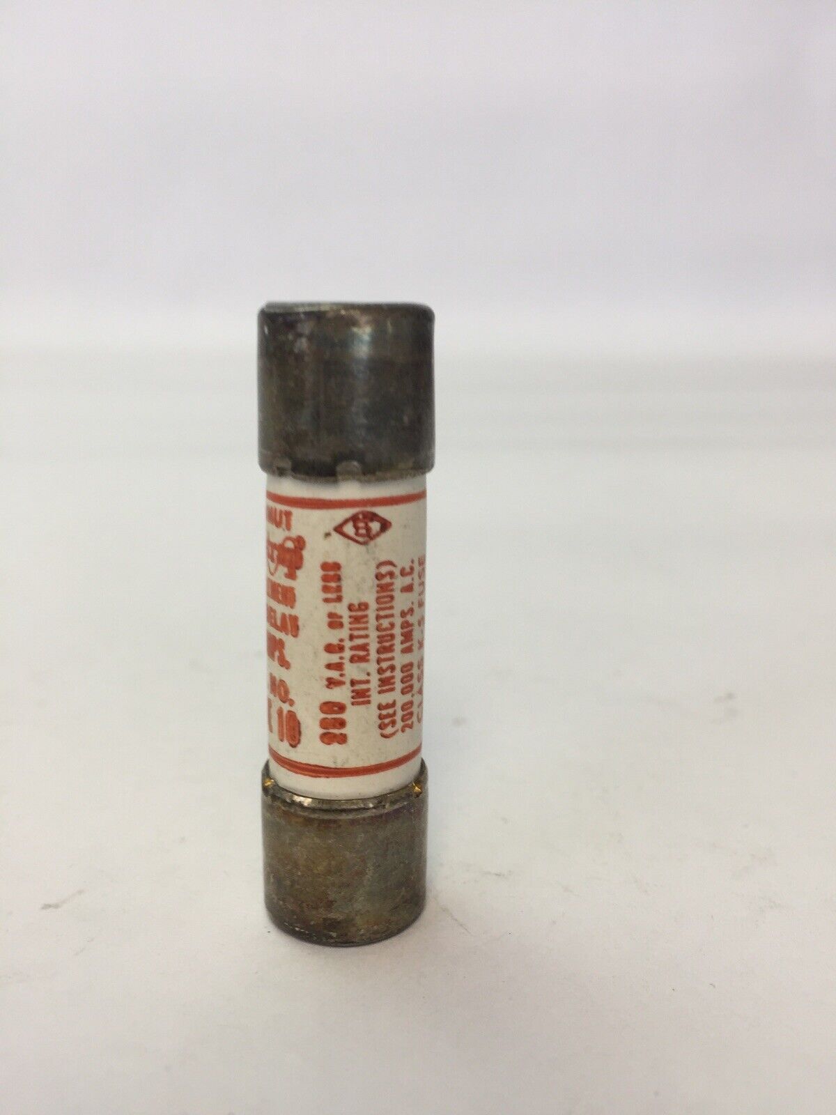 SHAWMUT AMP-TRAP AT-DE 10 DUAL ELEMENT TIME DELAY FUSE 10AMP 250VAC (LOT OF 10)
