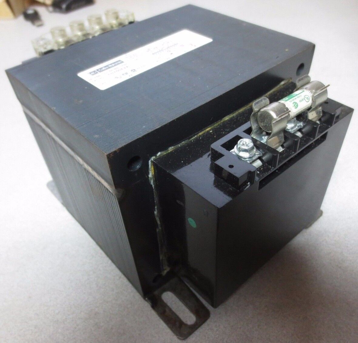 CUTLER-HAMMER C0750E2A INDUSTRIAL CONTROL TRANSFORMER 750VA, 50/60Hz