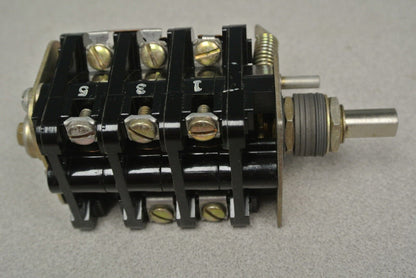 ALLEN-BRADLEY 806-937446 ROTARY PILOT SWITCH / LEVERLESS / NEW SURPLUS