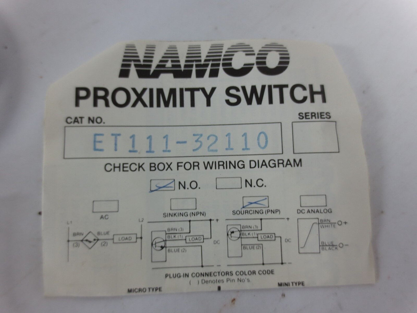 NAMCO CONTROLS ET111-32110 TUBULAR PROXIMITY SENSOR - N.O. - PNP - NEW SURPLUS