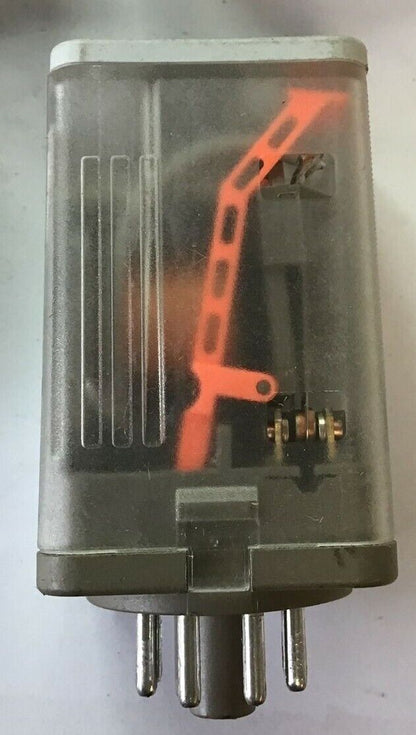 ALLEN BRADLEY 700-HA32Z24 RELAY 24VDC SER.C 240VAC 10A***LOTOF5***