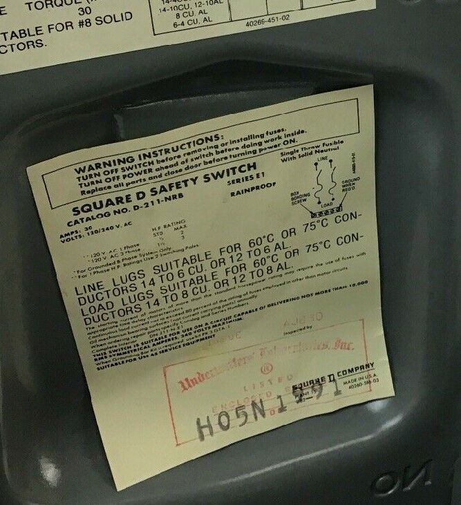 SQUARE D D-211-NRB SAFETY SWITCH 30AMP 120/240VAC 3PH 3HP MAX. SER.E1 RAINPROOF