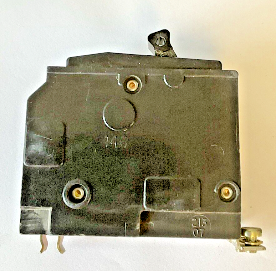 SQUARE D QOB220 CIRCUIT BREAKER 2POLE 20A 65,000AIC 120/240VAC ***LOTOF2***