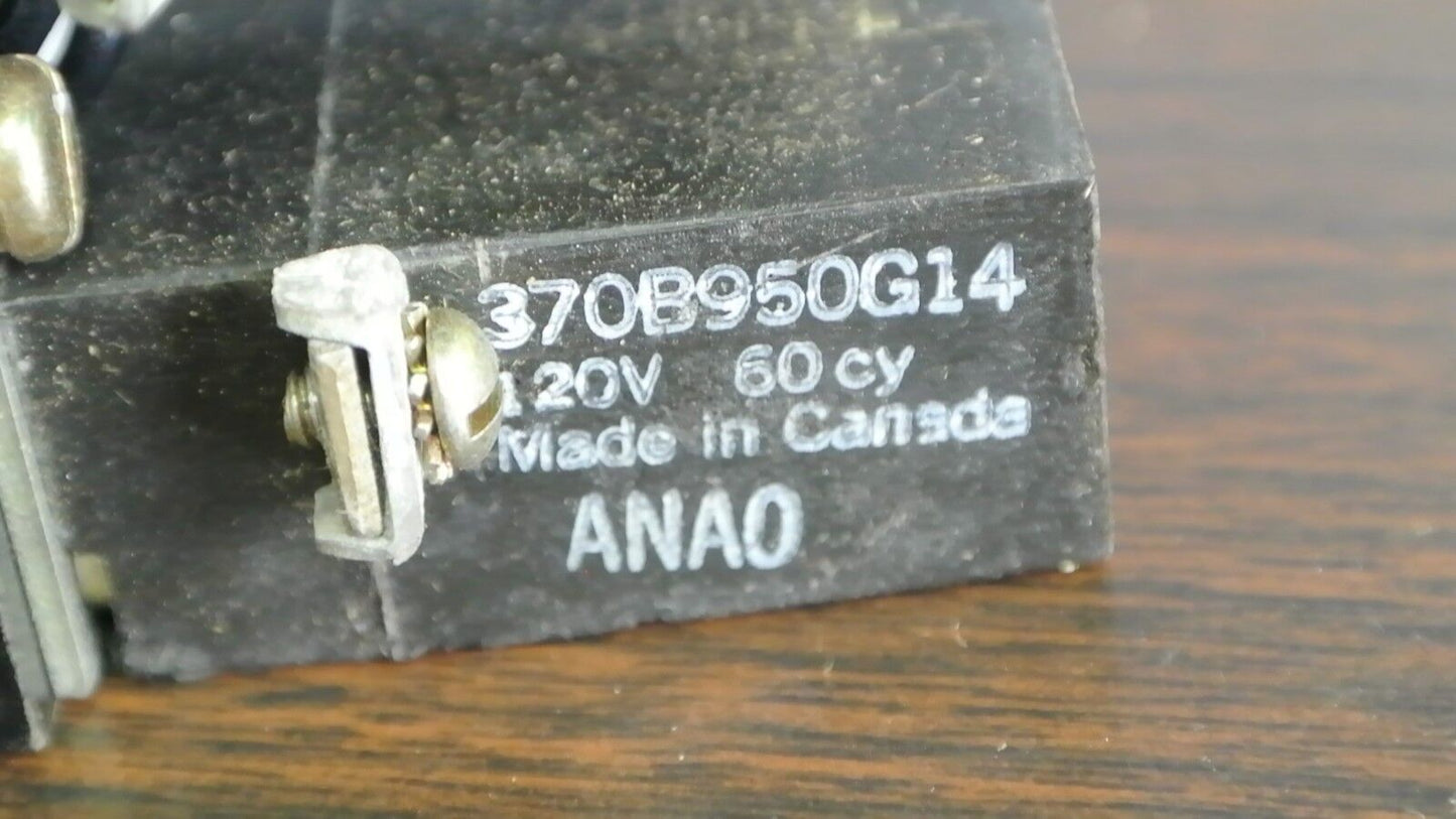 WESTINGHOUSE OTPFP3 - PUSH TO TEST LIGHT - GREEN LENS - 120V - NEW SURPLUS