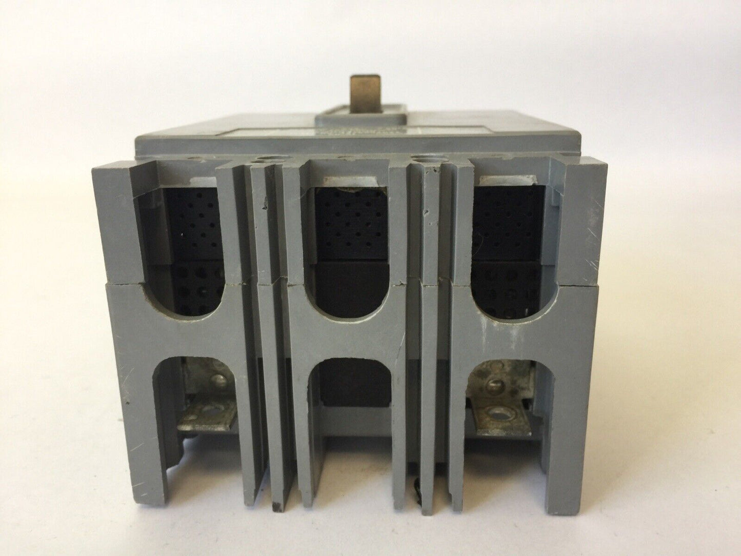 WESTINGHOUSE HFB2050 CIRCUIT BREAKER 50AMP 600VAC 250VDC 2POLE 4976D04G24