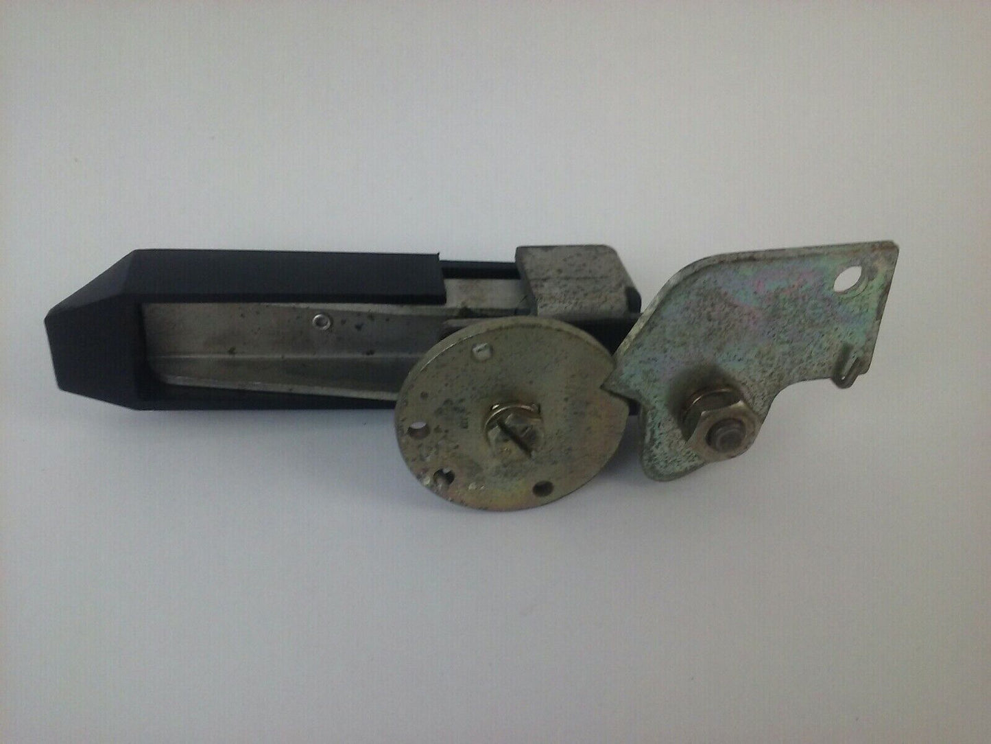 WESTINGHOUSE DH1R DOOR HANDLE FOR TYPE SM MECH. INTERLOCK RODS R.H.