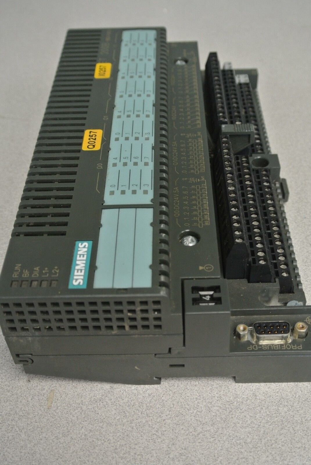 SIEMENS 200B-16DI/16DO 133-0BL00-0XB0 193-0CB10-0XA0 PLC I/O MODULE PROFIBUS-DP