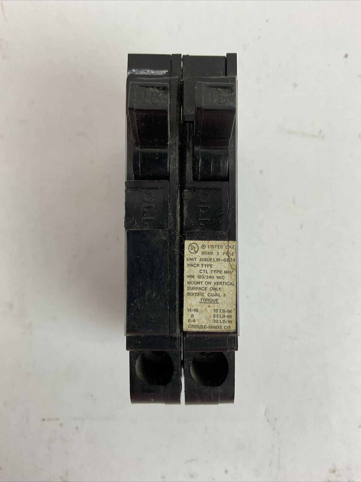 CROUSE-HINDS MM1515 TWIN 2POLE CIRCUIT BREAKER 15/15AMP 120/240VAC