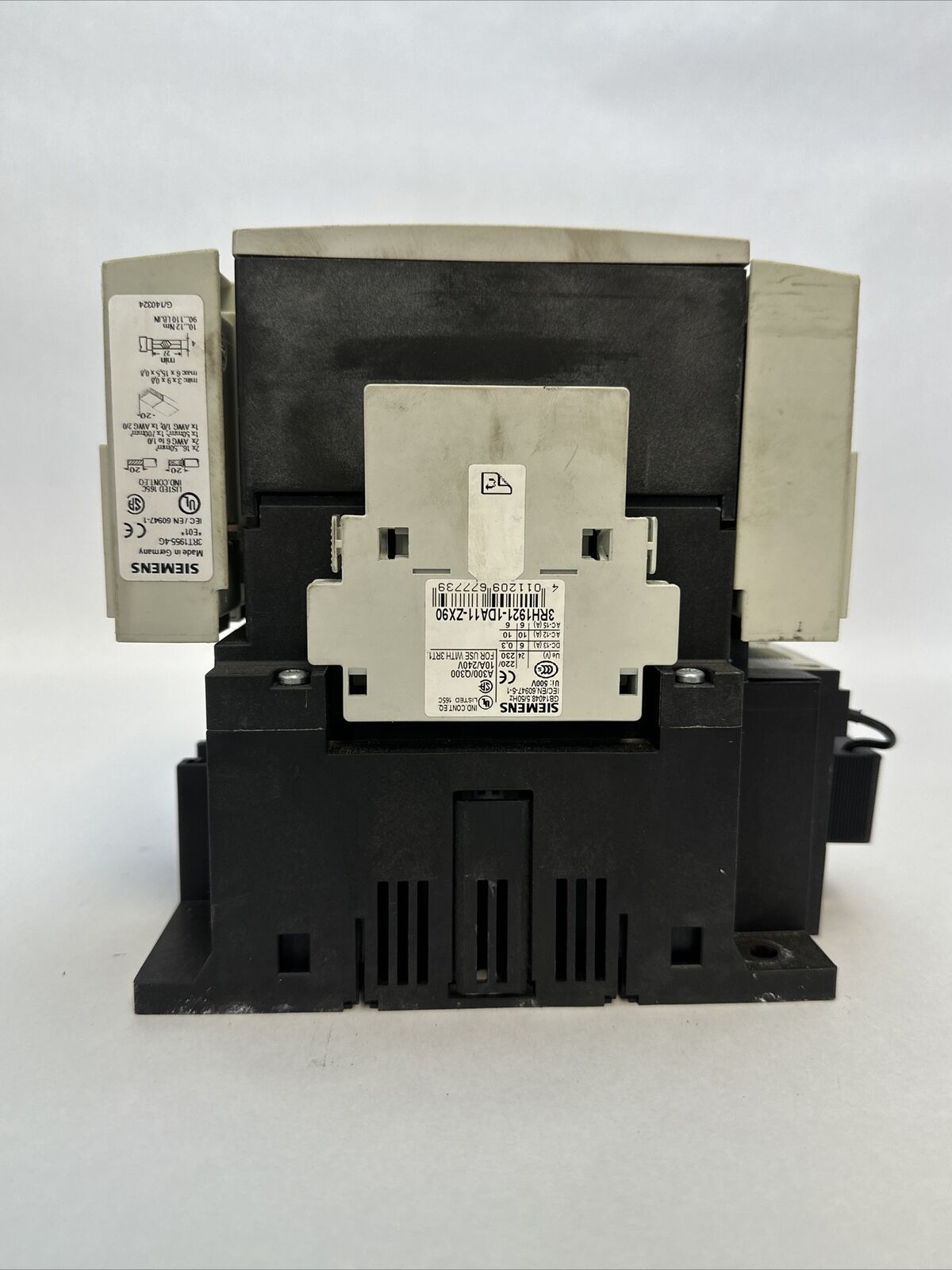 SIEMENS 3RT1056-6NF36 CONTACTOR 195A 600VAC 3PH 200HP COIL 96-127VDC