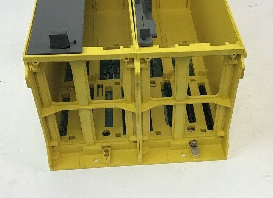 FANUC A05B-2400-C061 4SLOT RACK CHASSIS W/ FANS A02B-0260-C021