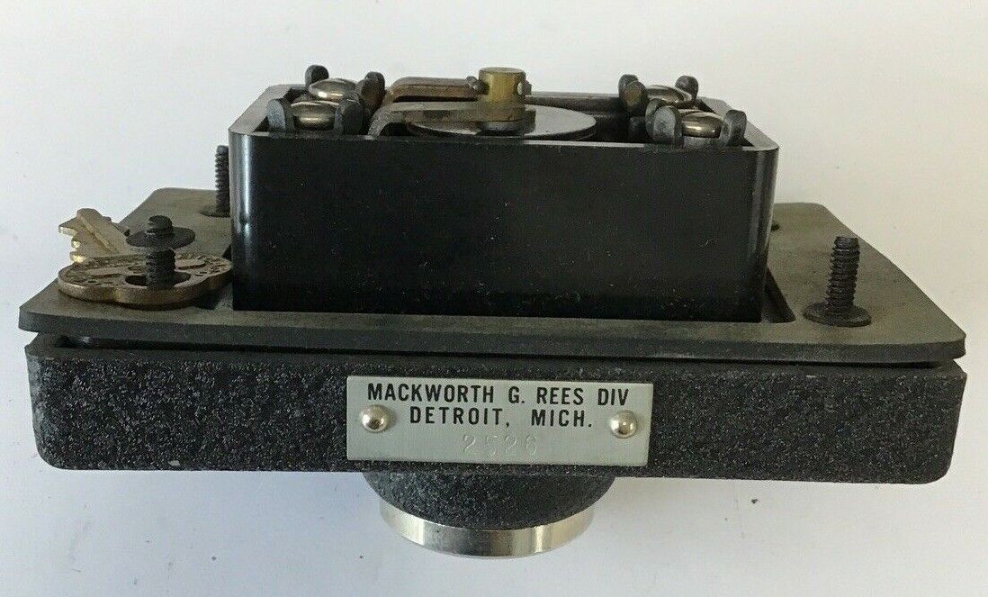 MACKWORTH G. REES KEYED SWITCH 2526