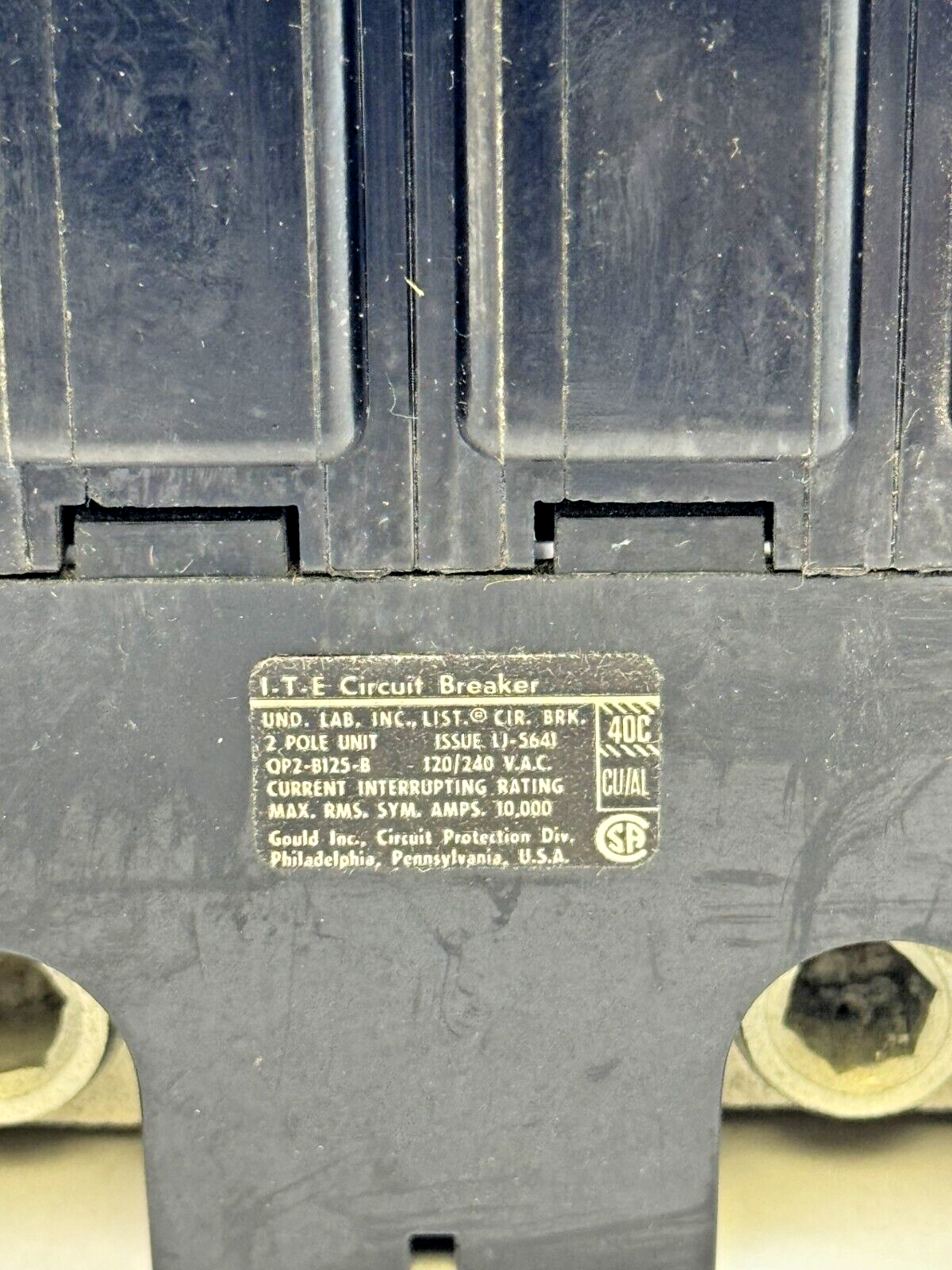 GOULD - Q2125B - PARALLEL PLUG-IN CIRCUIT BREAKER - 2 POLE/ 125A/ 240 VAC