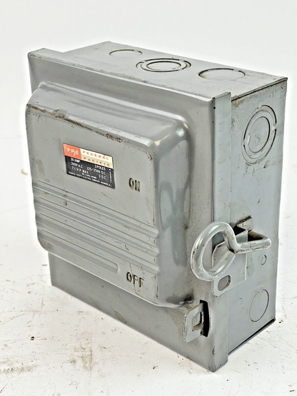 FEDERAL PACIFIC - 7332 - ENCLOSED SWITCH - 30 AMP, 3 POLE, 240 VAC, NEMA TYPE 1