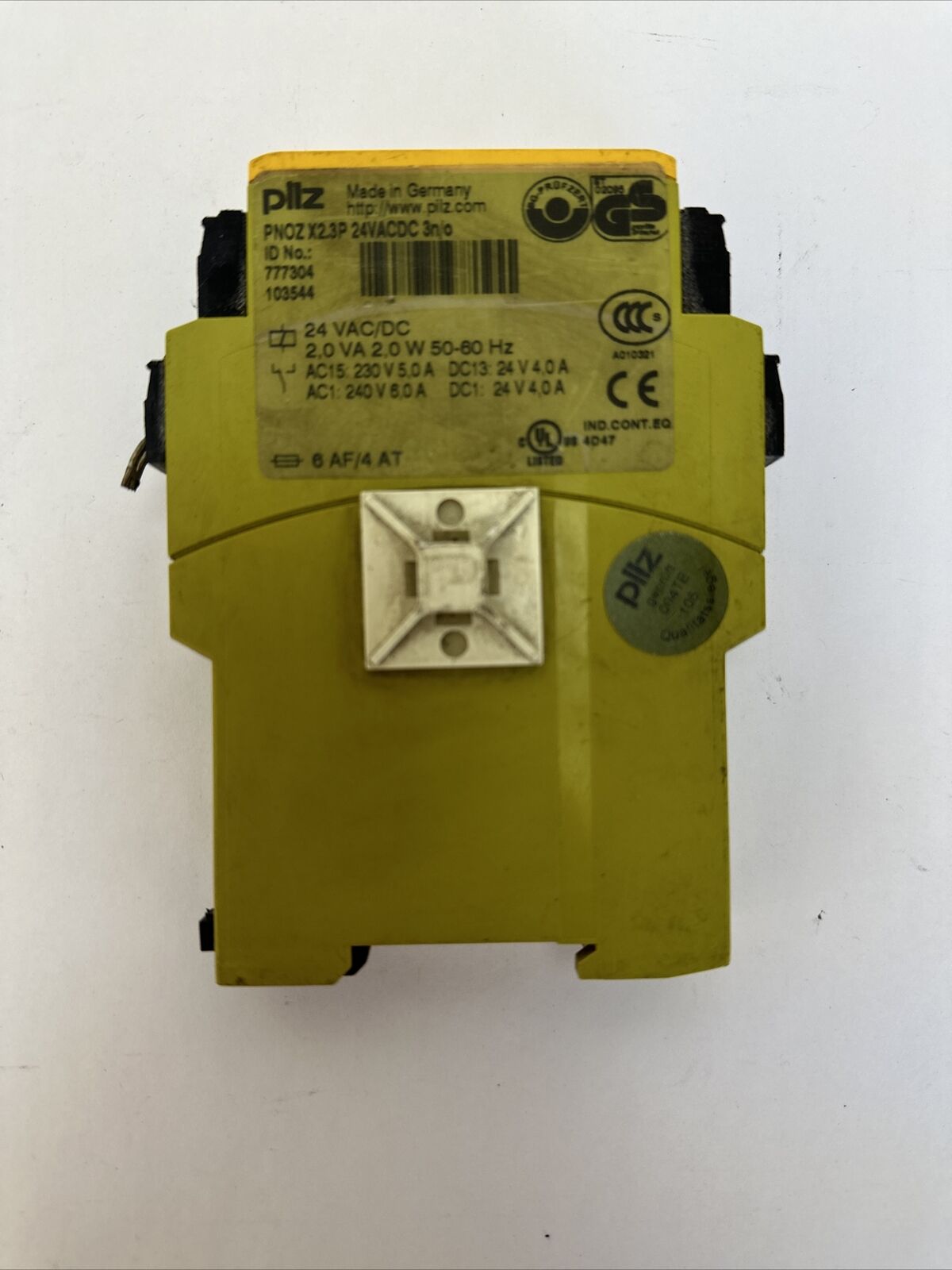 PNOZ X2.3P 24VACDC 3n/o SAFETY RELAY 24V