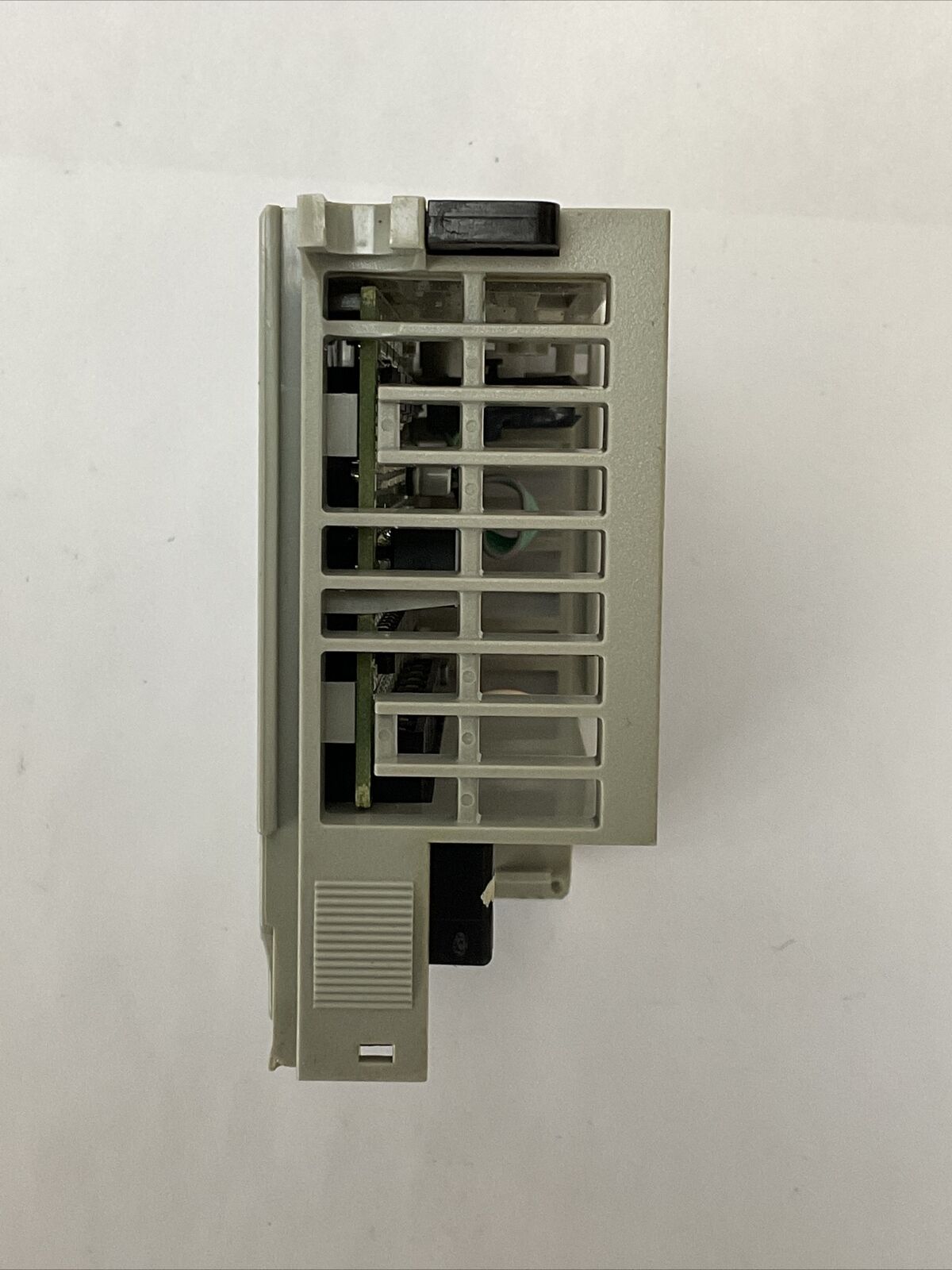 ALLEN BRADLEY 1769-OB16 SER B F/W REV 3.1 DIR/VER 10000550528/00 16PT COMPACT