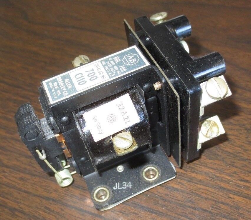 ALLEN-BRADLEY 700-C110A06 AC RELAY - 6V 60Hz, 2-POLES 1N.O./1N.C. - NEW SURPLUS