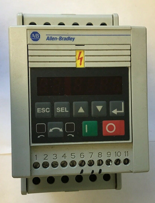 ALLEN BRADLEY 160-BA04NSF1 FREQUENCY DRIVE  SER.C ANALOG S.F. 1.5KW 2HP 380-460V
