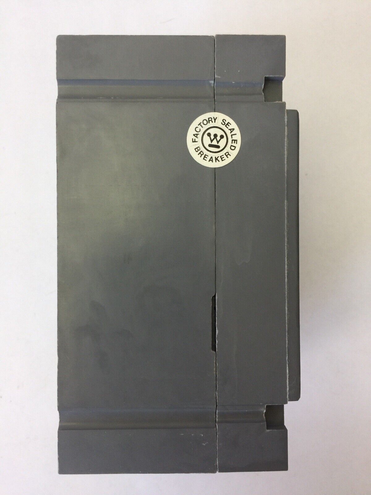 WESTINGHOUSE HFB2040L CIRCUIT BREAKER 40AMP 600VAC 250VDC 2POLE 4997D19G23