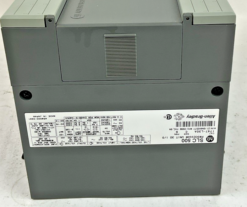 ALLEN BRADLEY 1747-L30A PROCESSOR UNIT 30 I/O SER.C FRN.6 240VAC 50/60HZ