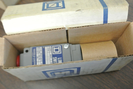 SQUARE D 9007 B53E Ser. B / LIMIT SWITCH / NEW SURPLUS in BOX