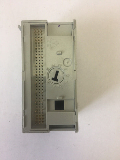 ALLEN BRADLEY 1794-OB16 24VDC SOURCE OUTPUT MODULE SER A REV C01 F/W REV BLANK