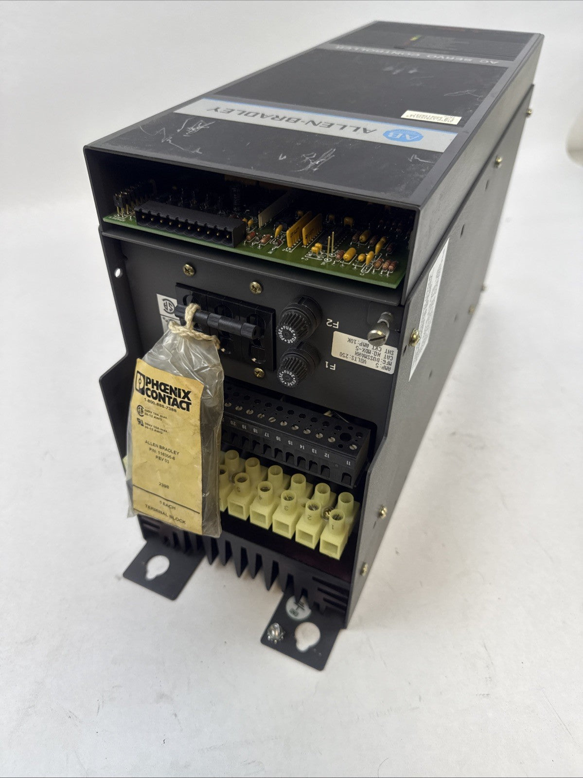ALLEN BRADLEY 1391B-AA45 AC SERVO CONTROLLER SERIES D 230V 3PH 50/60HZ