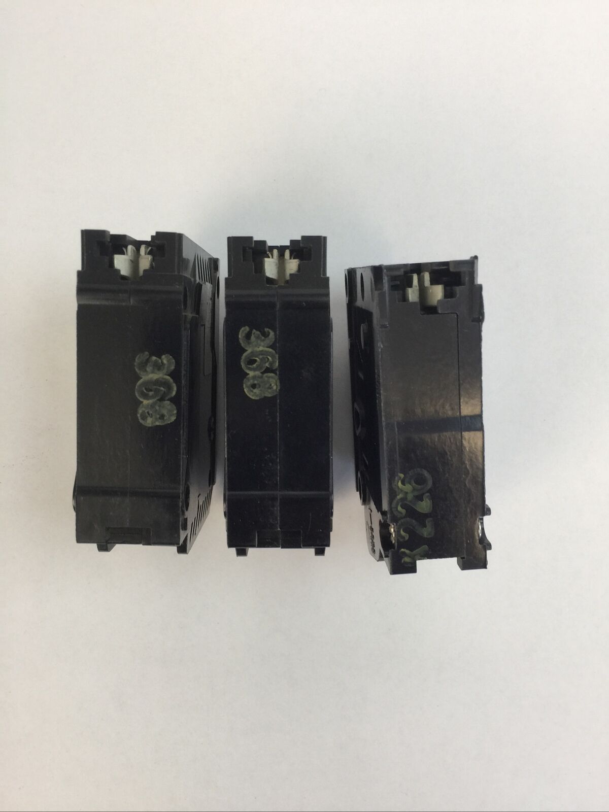 SYLVANIA C140 CIRCUIT BREAKER 40AMP 120/240VAC 1POLE TYPE C (LOT OF 3)