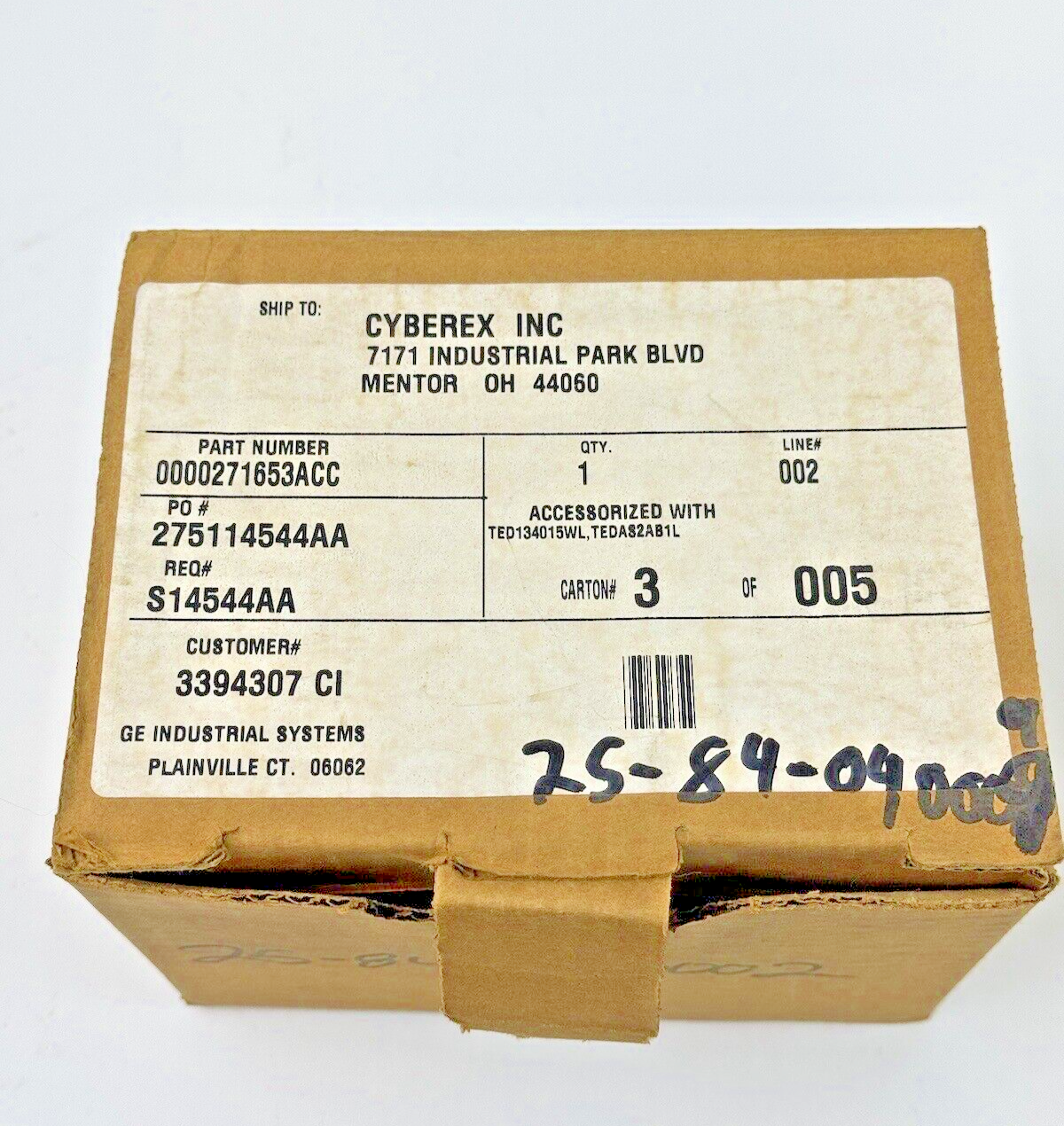 GE - TED134015 - IND. CIRCUIT BREAKER W/ AUX SWITCH - 15A, 480 VDC, 3 POLE - NEW