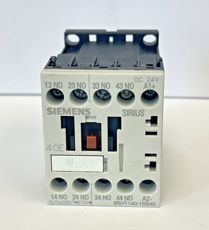 SIEMENS - 3RH1140-1BB40 - CONTACTOR - 10 AMP · 4 N.O · 690 VAC · COIL: 24 VDC