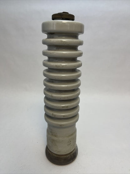 THOREX DISTRIBUTION ARRESTER 210186 TYPE DA15 15KV