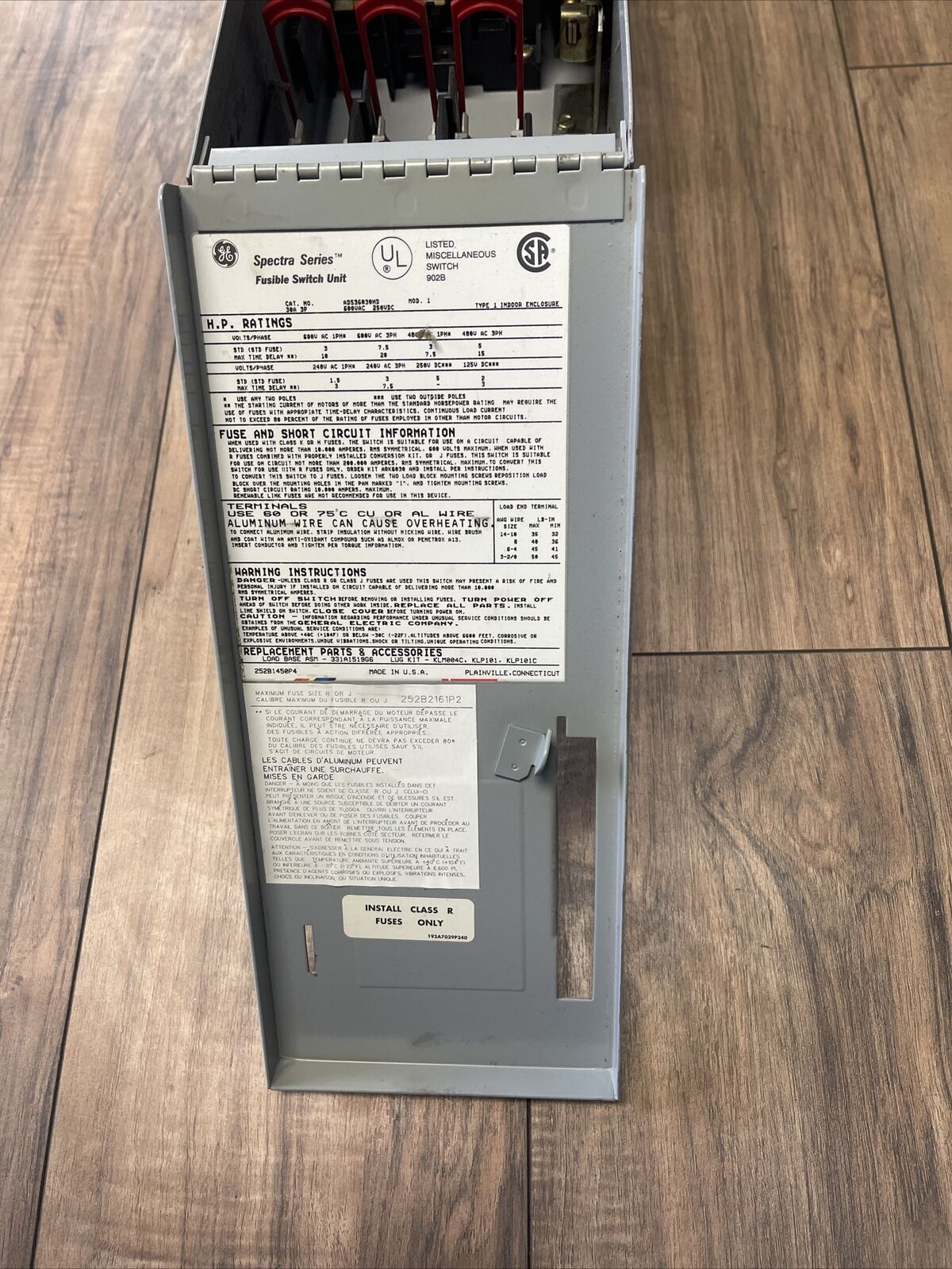 GE ADS36030HD FUSIBLE PANELBOARD SWITCH UNIT 30A 600V 20HP 3P SPECTRA SERIES
