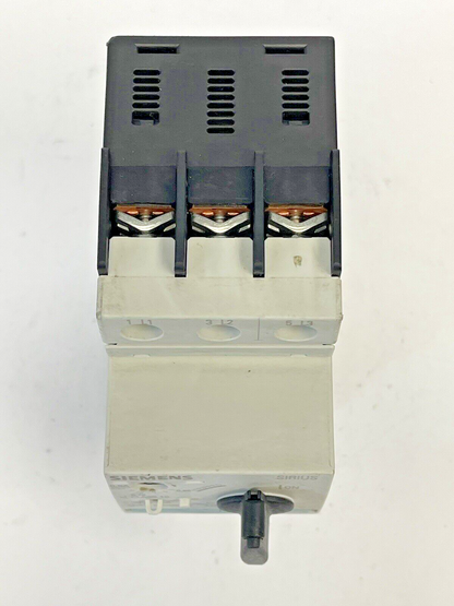 SIEMENS - 3RV1021-0HA10 - CIRCUIT BREAKER / MOTOR PROTECTOR