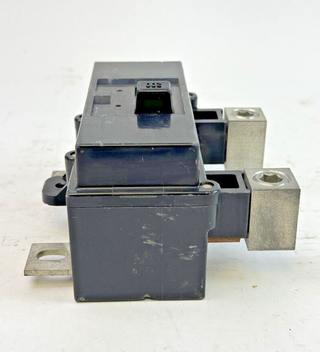 SQUARE D - QOM2200VH - MAIN CIRCUIT BREAKER - 2 POLE/ 200 A/ 240 VAC