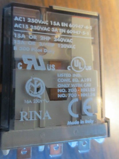 ALLEN-BRADLEY 700-HB33Z24 Ser. D RELAY - 24VDC, 15A, 11-PIN