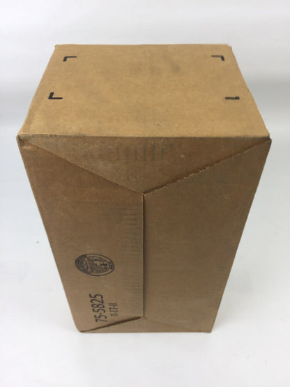 EATON DH221NGK HEAVY DUTY SAFETY SWITCH 3 WIRE S/N FUSIBLE 30 AMP 240 VOLT
