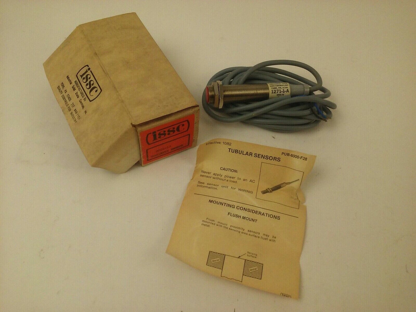 ISSC 1271-1-A  9921-12 PROXMITY SENSOR SWITCH 30VA @ 110VAC