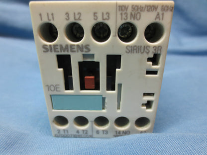 SIEMENS SIRIUS CONTACTOR 3RT1017-1AK61, 120VCOIL 20A 3PH 600V 10HP