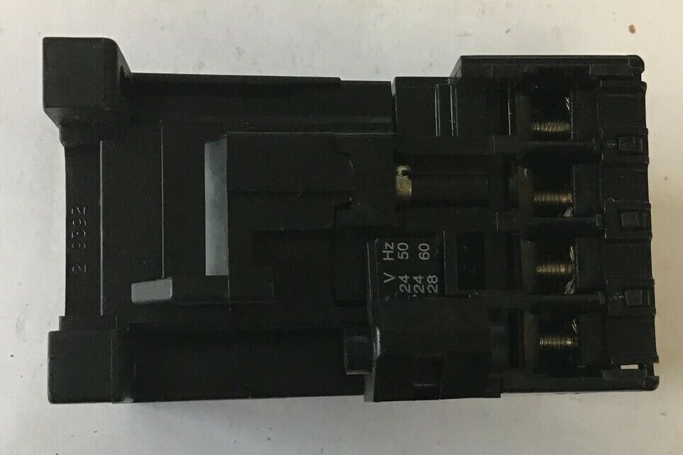ABB K22-N CONTROL RELAY 2N0-2NC 24V 60/50HZ K22E