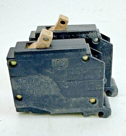 CUTLER-HAMMER **LOT OF 2** - CH115SWD - CIRCUIT BREAKERS - 1 POLE, 15 A, 240 VAC