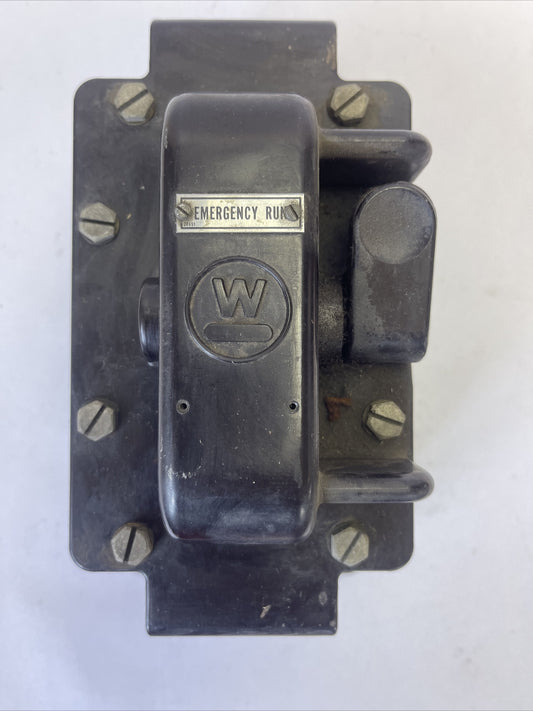 WESTINGHOUSE 1151129-D PUSHBUTTON STATION 600V TYPE HDN