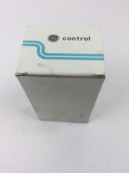 GE CR215DG205A01 SELF CONTAINED PROXIMITY LIMIT SWITCH 115 VAC END SENSE