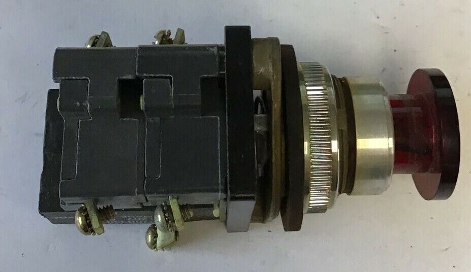 WESTINGHOUSE OTPFL2 PUSH LIGHT 120V 60CYC