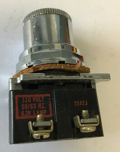 CUTLER HAMMER 10250T6033 ILLUMINATOR SELECTOR SWITCH ***MISSING TOP SCREWS***