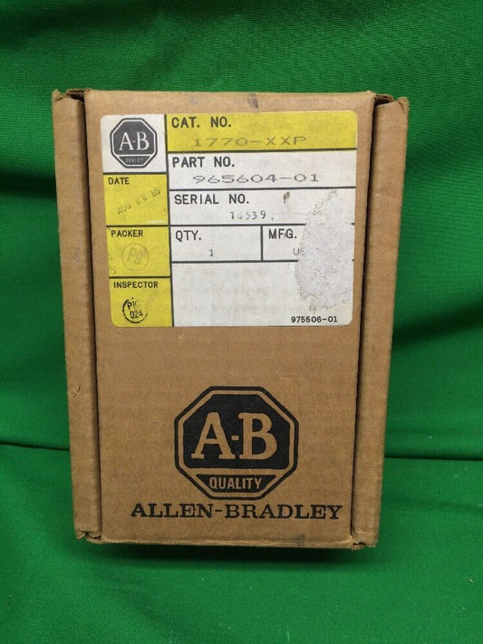 ALLEN-BRADLEY 1770-XXP CONNECTOR KIT 25-PIN MALE W/ 25-PIN D-SHELL